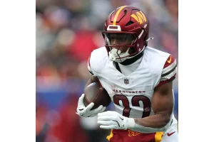 Browns’ Tough Choice: Will Devin Bush Stay or Go?