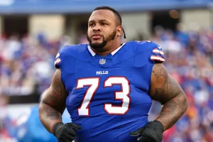 Dion Dawkins Accuses JetBlue Staff of Stealing Fiancé’s Jewelry