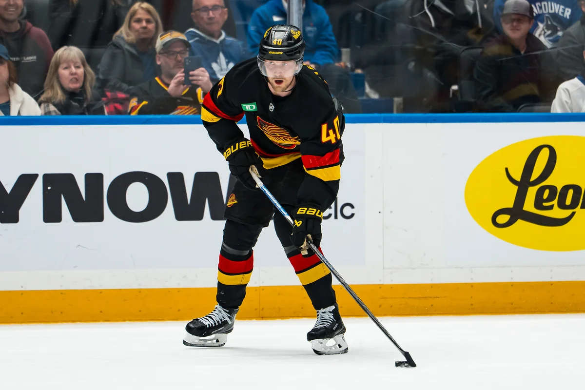 Elias Pettersson