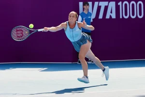 Ostapenko vs Cocciaretto Doha Clash: Who Will Triumph?