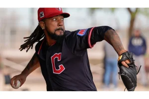Guardians GM: Players ‘Pissed’ by Emmanuel Clase Pitch Scandal