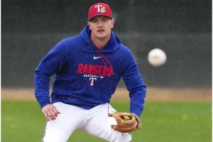 Rangers’ Bold Evan Carter Plan for 2026 Sparks Excitement
