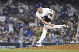 Dodgers Re-Sign Evan Phillips Despite Tommy John Risk