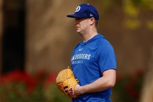 Evan Phillips Returns to Dodgers on $6.5M Deal After Surgery
