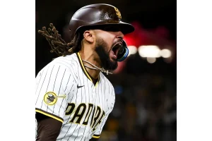 Fernando Tatis Jr. Channels Jack Sparrow in Desert Stunt