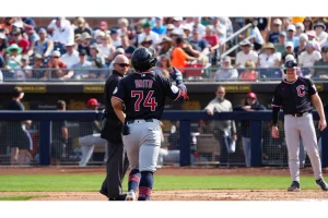 Gabriel Arias Faces Roster Crunch as Guardians Eye 2026