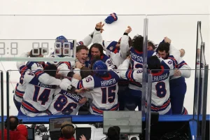 Gavin Hayes Ignites Blackhawks Prospect Pool with Hyman Flair