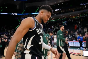Raptors’ Bold Giannis Trade Offer Could Shake NBA Deadline