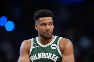 Giannis to Clippers? Kawhi Duo Could Shake NBA Trade Market