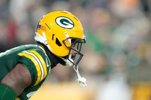 Packers Eye Former Wisconsin Star Tyler Biadasz as Center Replacement