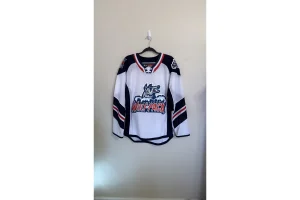 Hartford Wolf Pack Win 5-2 Behind Fix-Wolansky’s 2 Goals