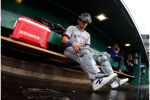 Hayden Senger’s Stunning Defensive Throw Stops Runner at Home
