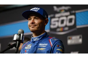 Kyle Larson Secures 5-Year Deal with Hendrick Motorsports