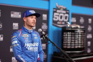 Kyle Larson’s Deal Opens Hendrick Motorsports Seat in 2027