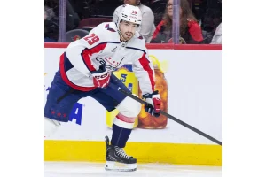 Hendrix Lapierre Healthy Scratch as Capitals Return to Full Strength