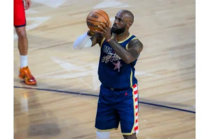 Sixers Convert Jabari Walker Contract, Add Cam Payne Boost