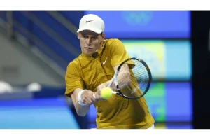 Jakub Mensik Shocks Jannik Sinner in Doha Quarterfinals