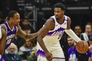 Jaren Jackson Jr. to Miss Season After Knee Surgery
