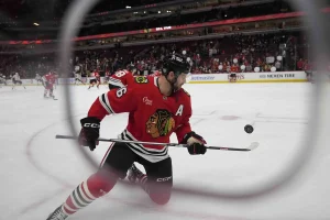 Blackhawks Eye Jason Dickinson Trade as Deadline Nears