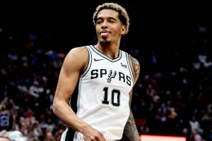 Knicks Could Unlock Jeremy Sochan’s Potential as Small-Ball Center