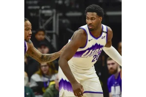 Sixers’ Johni Broome Faces Uncertain Future After Knee Injury