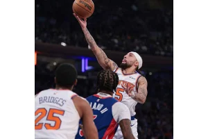 Jose Alvarado’s Defensive Steal Stuns Kevin Durant