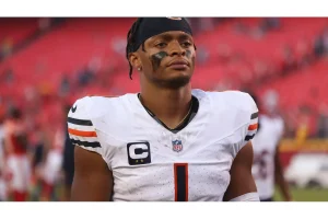 Jets GM’s Hint on Justin Fields’ Future Sparks Doubt
