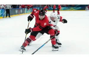 How Karel Vejmelka’s Olympic Break Could Boost Mammoth Playoffs