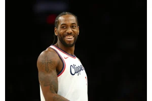 Kawhi Leonard Leads Clippers to Narrow Win Over Kings