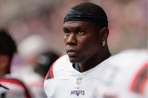 49ers’ Keion White Speaks Out After Nightclub Shooting
