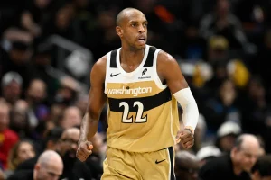 Khris Middleton Doubtful Tonight in Mavs vs. Spurs Showdown