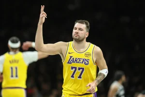Lakers’ Luka Doncic Sidelined Again, Kennard May Debut vs Warriors