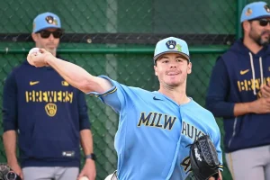 Logan Henderson’s Curveball Could Secure Brewers Rotation Spot