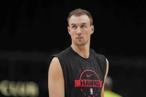 3-Time All-Star Apologizes for Slamming Luke Kennard Trade