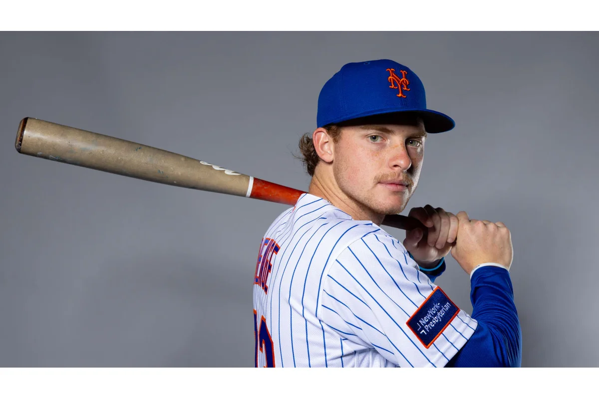 MLB