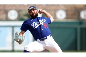 30 MLB Prospects Face Make-Or-Break 2026 Seasons