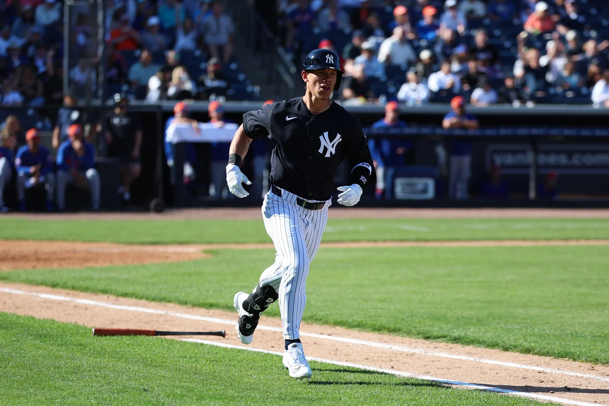 MLB
