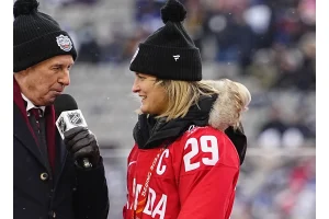 Marie-Philip Poulin Injury Status Uncertain for Germany Match