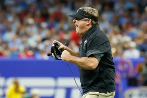 Marist Liufau’s Surprising Switch to Cowboys Edge Rusher