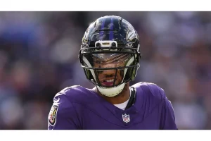 Ravens Fans Outraged as Marlon Humphrey Joins Seahawks Parade