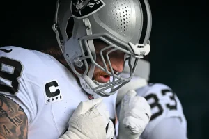 Raiders Unite to Keep Maxx Crosby Despite Trade Rumors