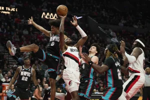Memphis Grizzlies Add 7-Footer Rookie Lawson Lovering