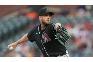 Diamondbacks’ Merrill Kelly Sidelined with Back Injury Concern