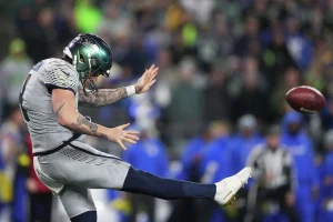 Chris Pratt Praises Aussie Michael Dickson’s Super Bowl Magic