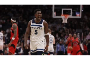 Bulls Shockingly Trade 15-PPG Star to Timberwolves in Deadline Deal