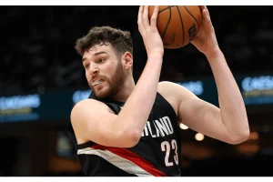 Top NBA DFS Picks for Friday: Cade Cunningham Leads Lineup