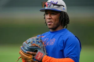 Nathaniel Lowe Joins Cincinnati Reds in Surprise Move