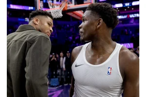 Naz Reid Ejected in Fiery Jersey Scuffle vs Hawks
