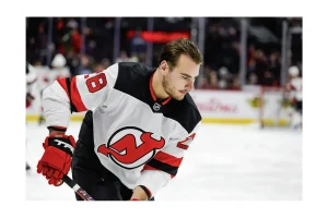 New Jersey Devils Face Islanders in Crucial Showdown Tonight