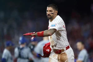 Phillies’ Rob Thomson Proud as Castellanos Owns Beer Incident